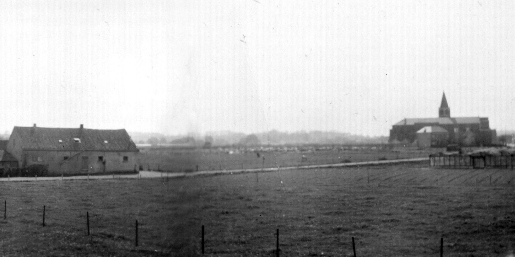 De huidige Pastoor Bauwenslaan aan het einde van de jaren 1930.